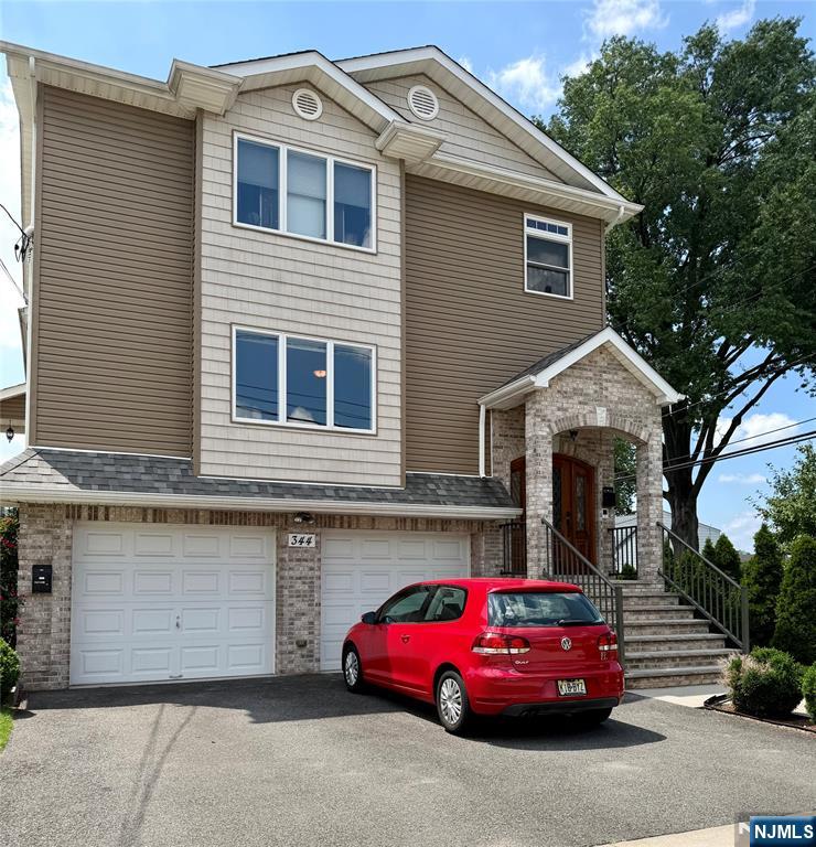 344 2nd Avenue - Photo 1