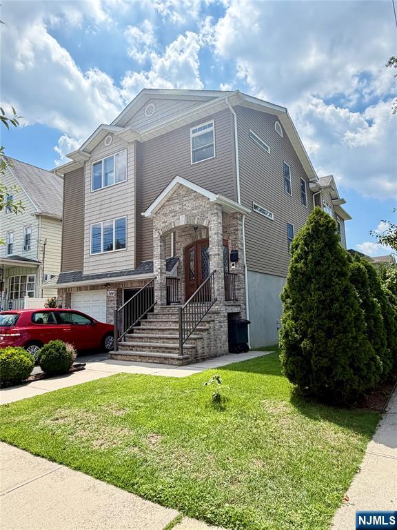 344 2nd Avenue - Photo 2