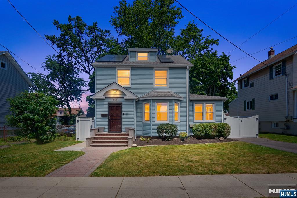 330 Simons Avenue - Photo 4