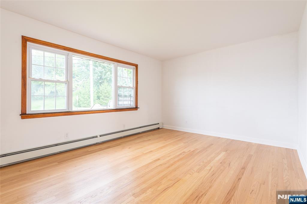 222 Union Avenue 1st Floor - Photo 3