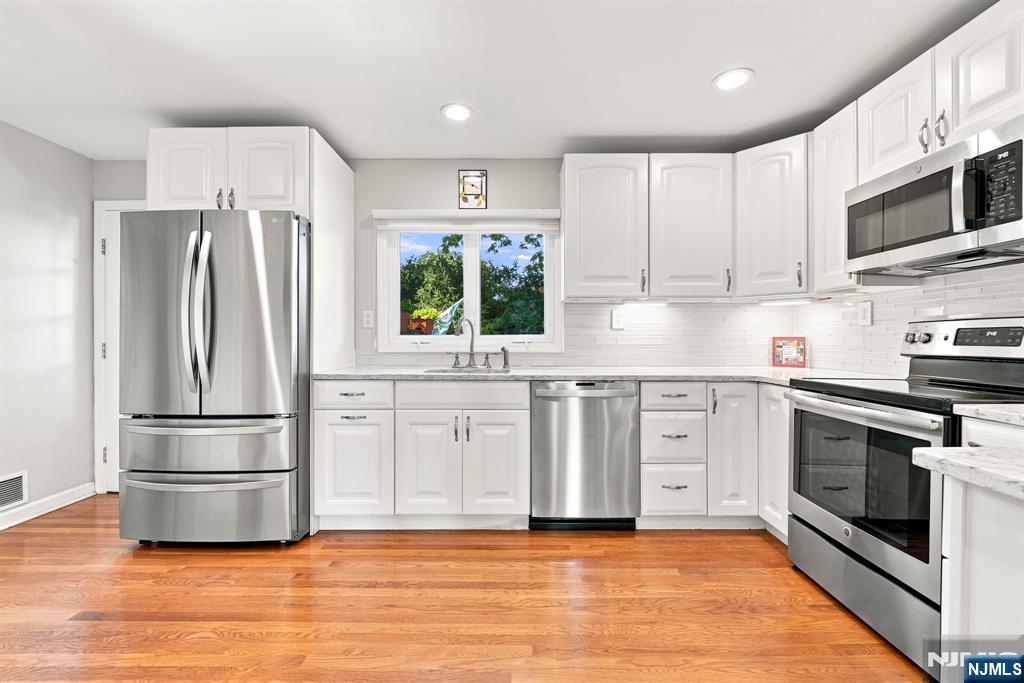 94 Harrison Street - Photo 3