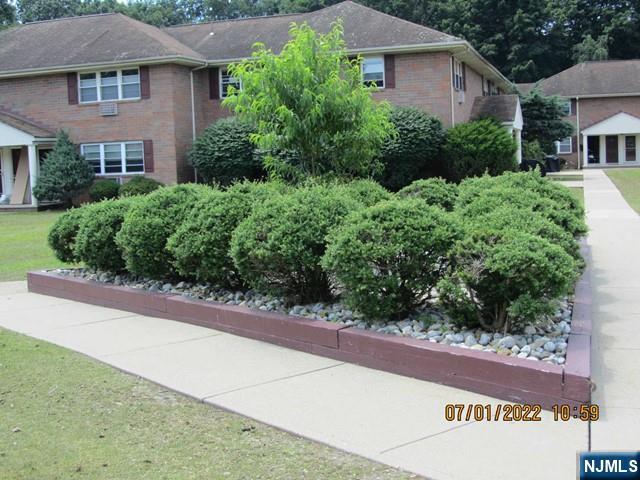 147 N Maple Avenue 3148 - Photo 2