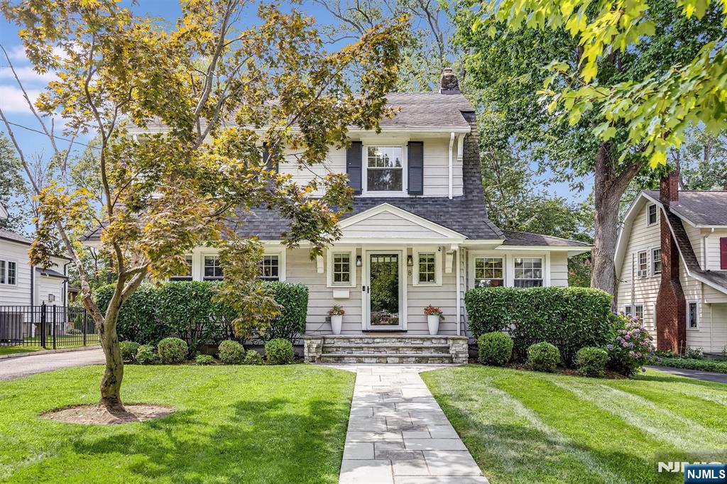 8 Berkeley Road - Photo 1