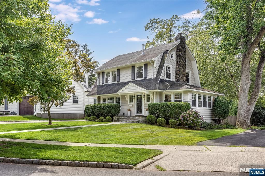 8 Berkeley Road - Photo 2