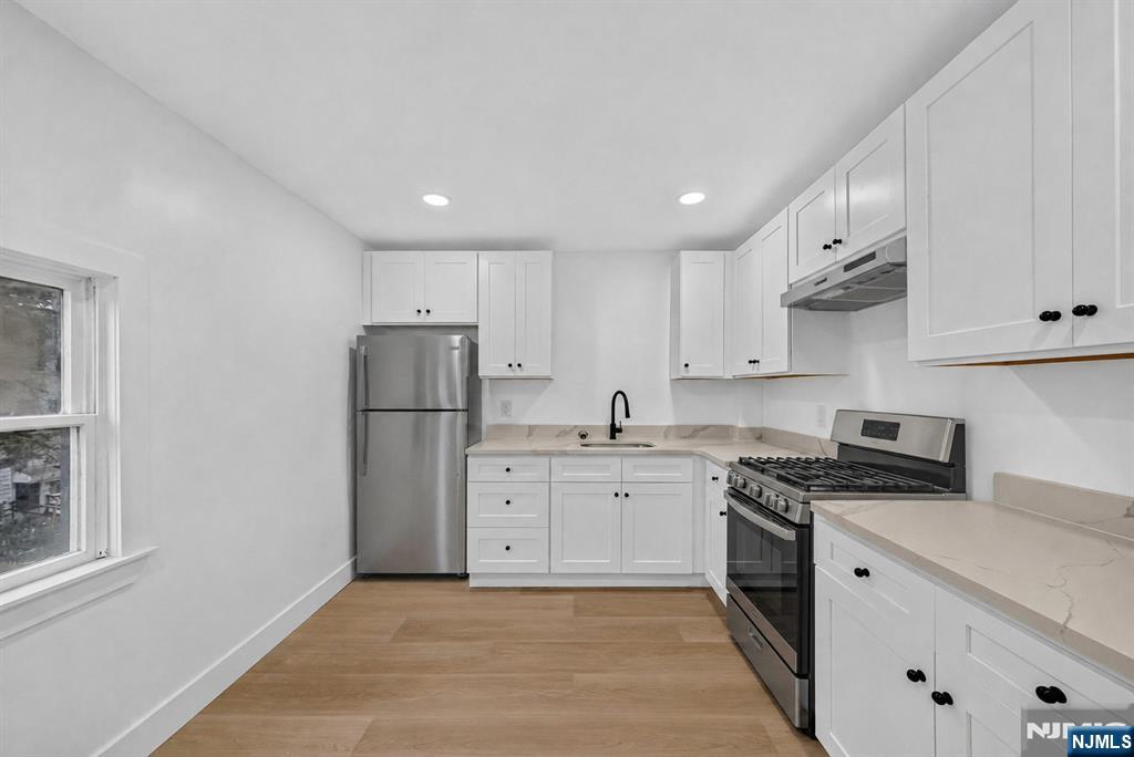 171 Edmund Avenue - Photo 5