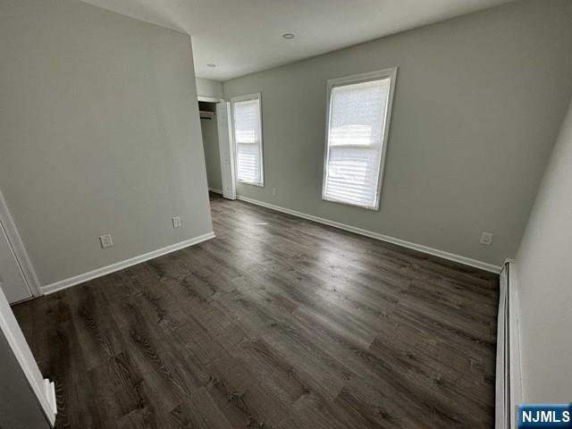 528 Chestnut Place - Photo 4