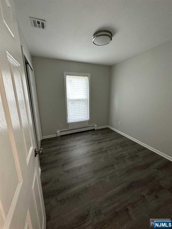 528 Chestnut Place - Photo 5