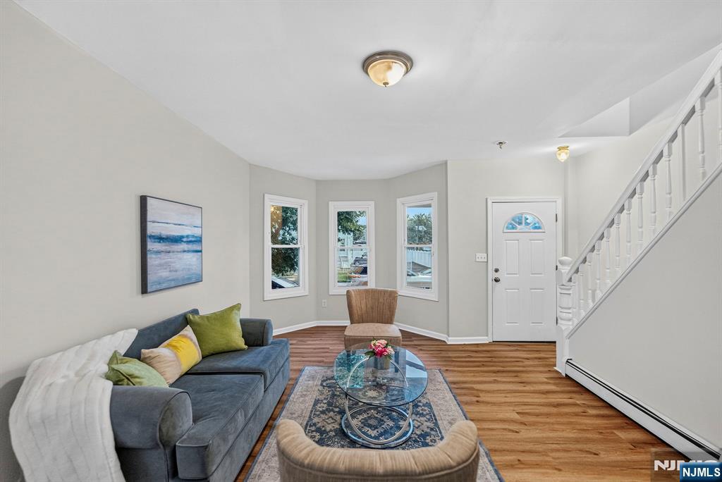 265-267 Sanford Street - Photo 3