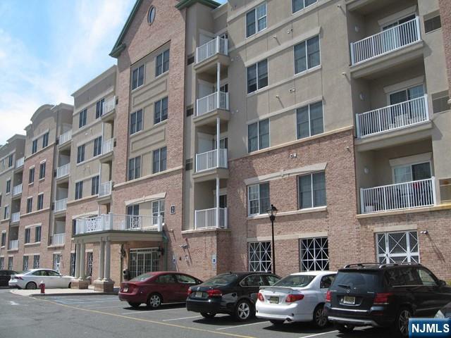 2411 Windsor Park Court - Photo 1