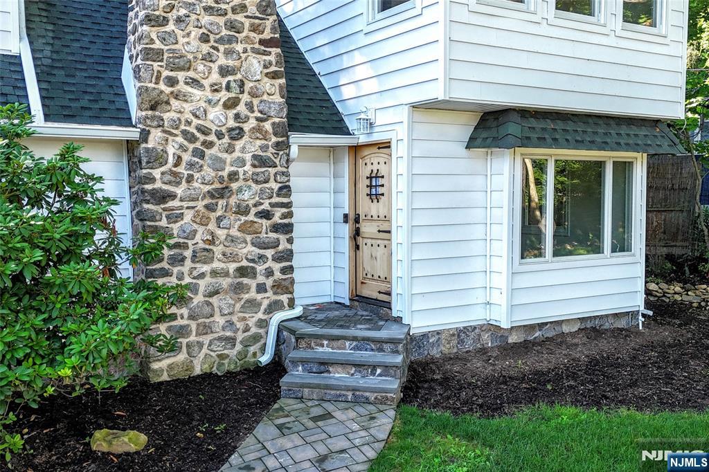 193 E Shore Trail - Photo 5