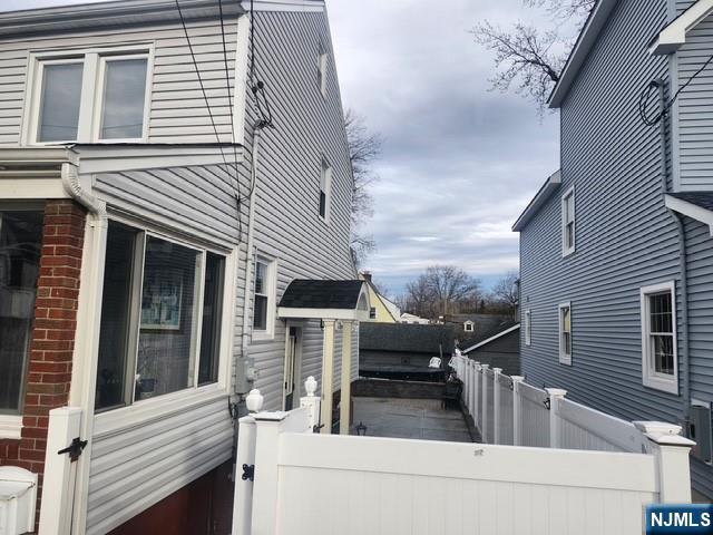 Photo 4 of Single family home for sale at 1167 Arlington Ave, Teaneck, NJ 07666 | MLS# 26033519 | Listing updated on 2026-09-18
