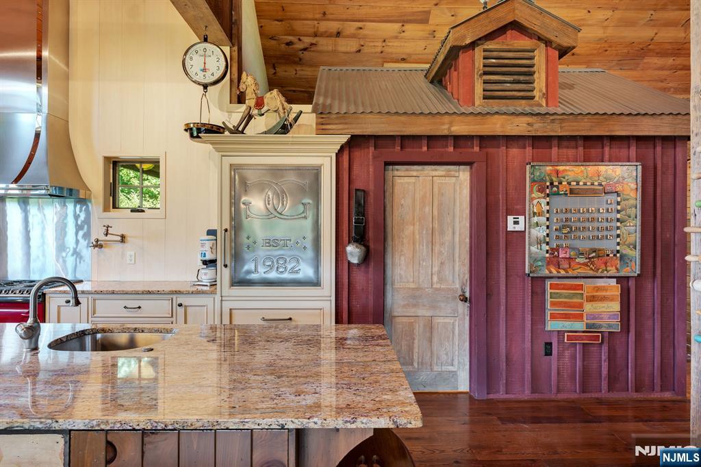 106 Mountain Top Road — photo 6