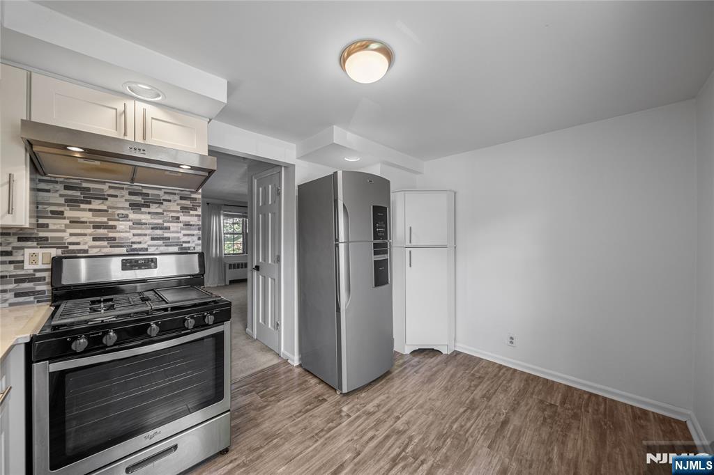 1244 Inwood Terrace B - Photo 5