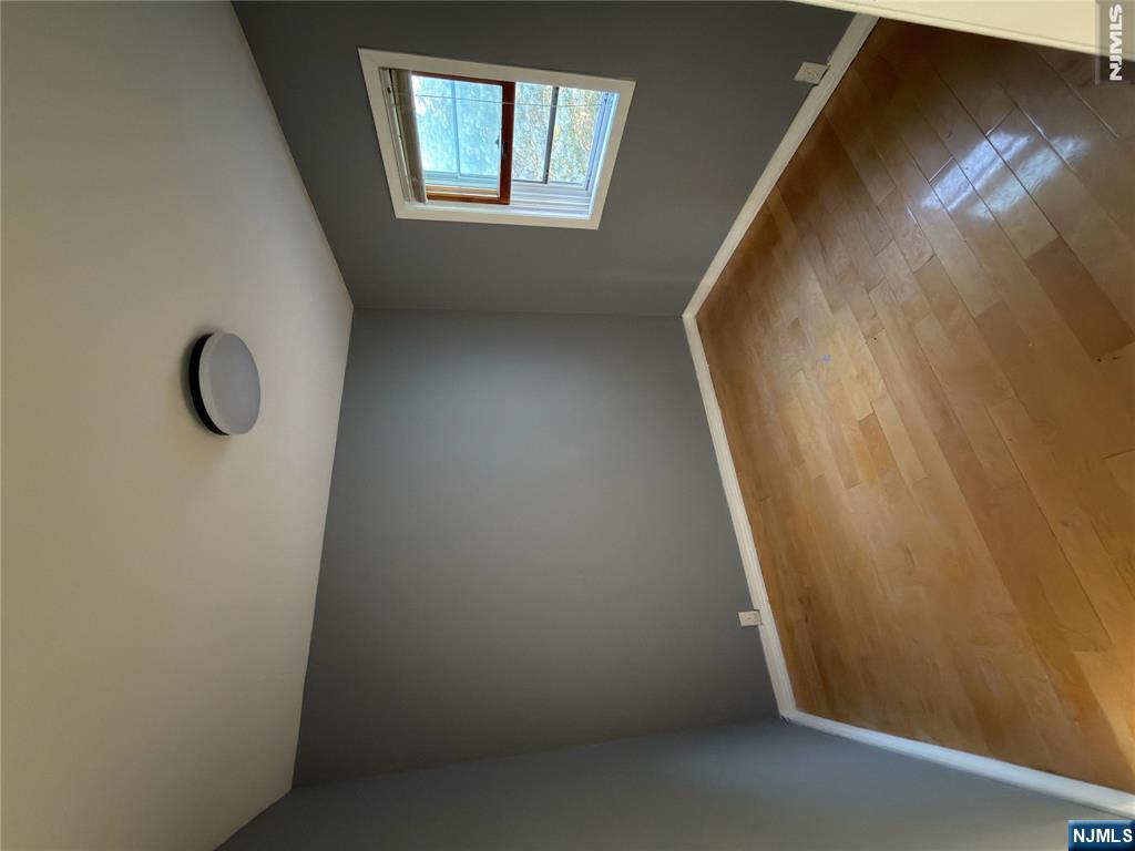 141 Paterson Avenue - Photo 2