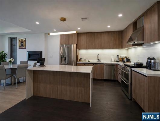 8701 Churchill Road 1103 - Photo 4