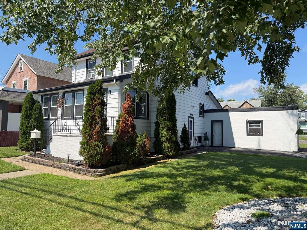 66 E Quackenbush Avenue - Photo 2