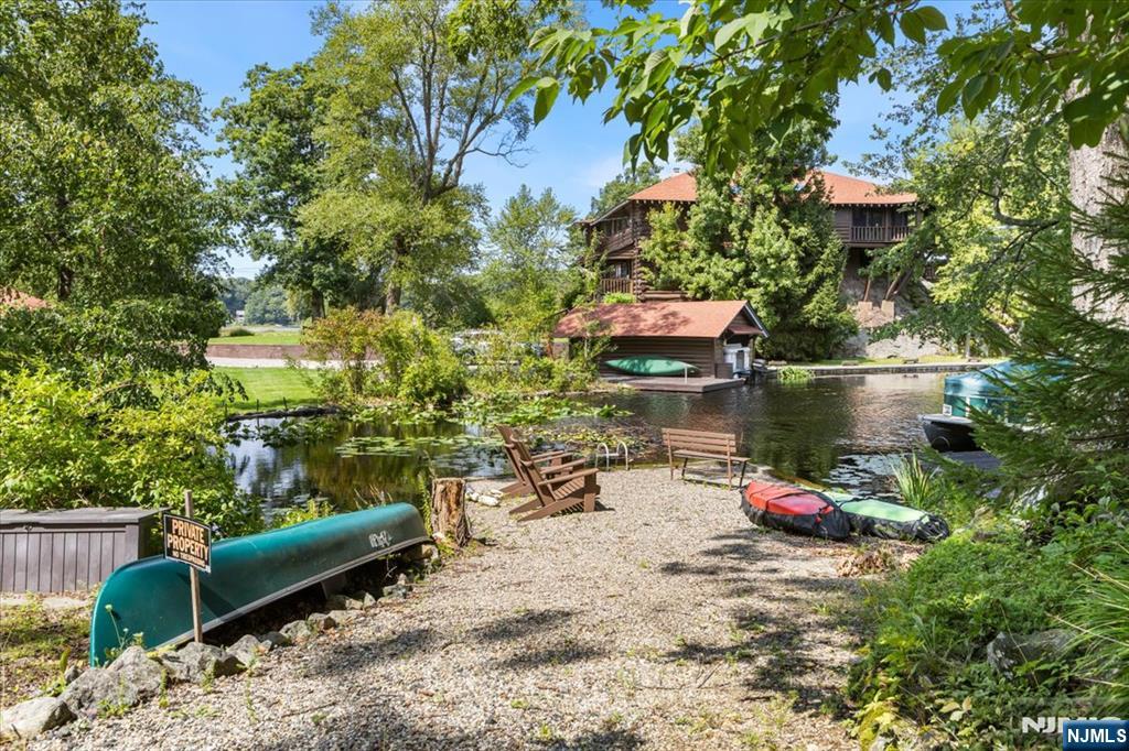 105 Shore Road - Photo 2