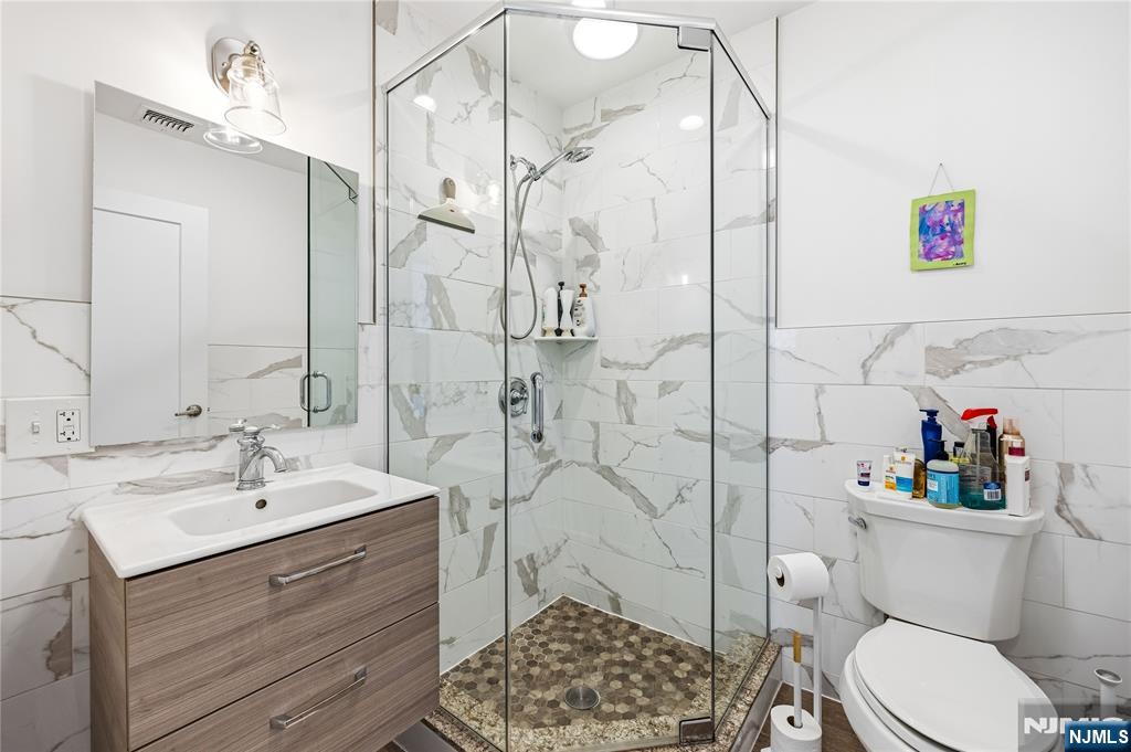107 Mountain Road — photo 13