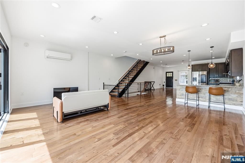 107 Mountain Road - Photo 4