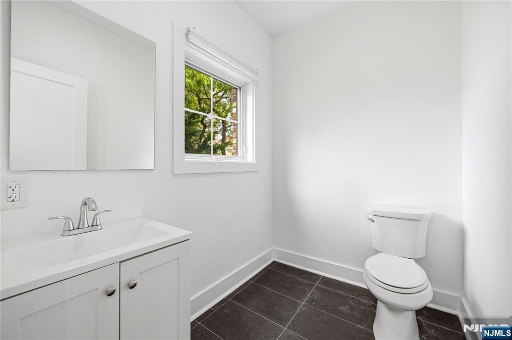 107 Mountain Road — photo 8