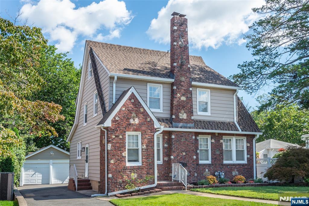 1118 Van Houten Avenue - Photo 1