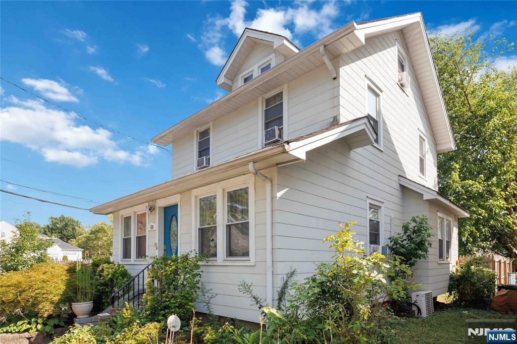 426 Beverly Road - Photo 3