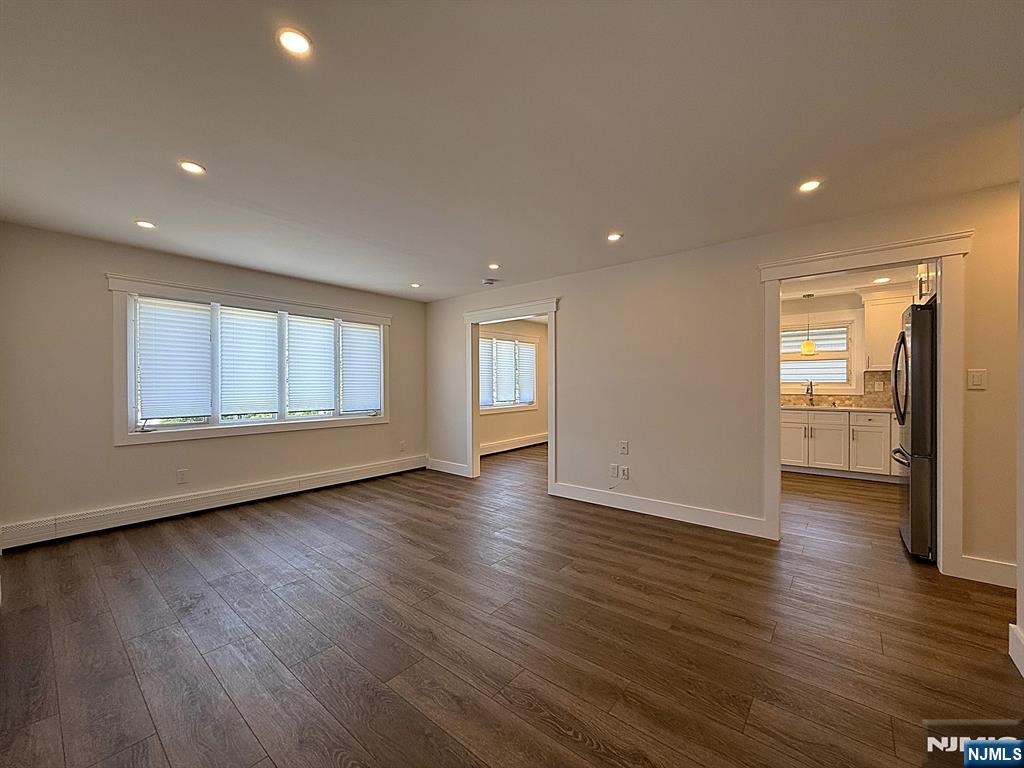 682 Valley Brook Avenue 2 - Photo 3