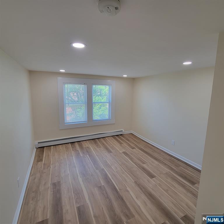 228 Orchard Street 3 - Photo 2