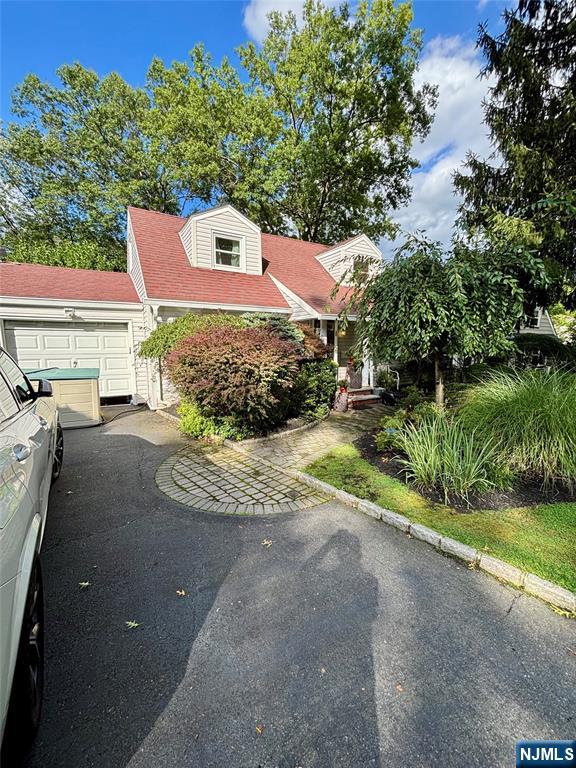 70 Mayfair Drive - Photo 2