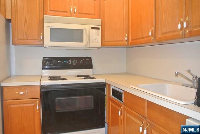 470 Liberty Street 202A - Photo 5