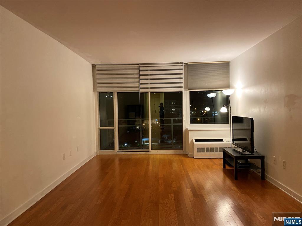 617 Hudson Park 617 - Photo 1