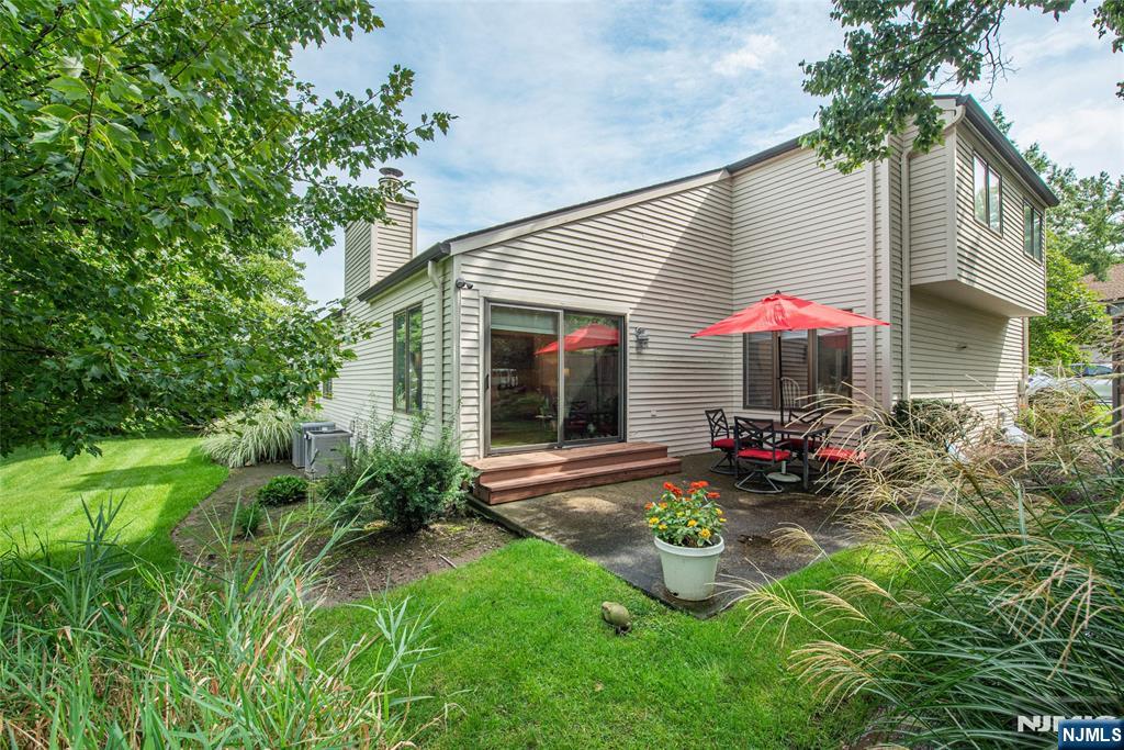 45 Stonegate Drive - Photo 2