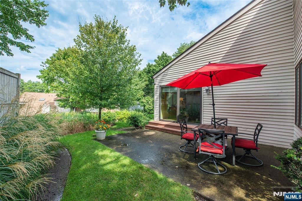 45 Stonegate Drive - Photo 3