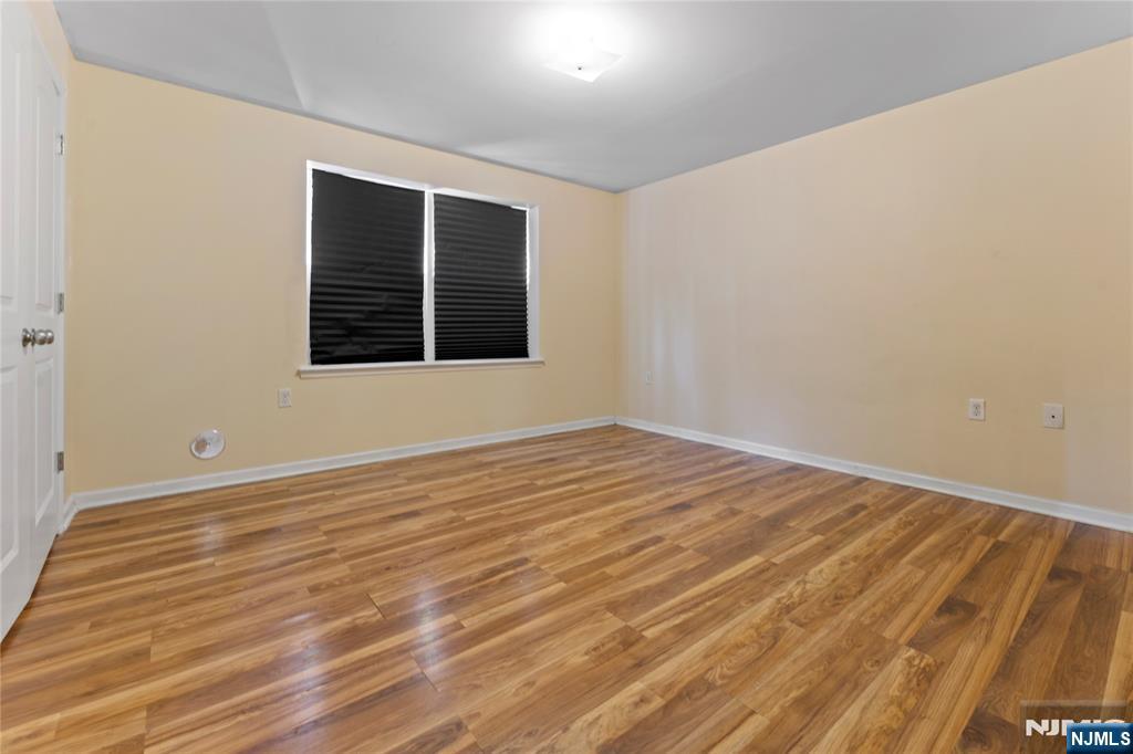 453-455 Washington Street 1 - Photo 4