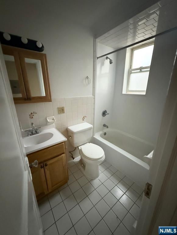 203 Davis Avenue 8 - Photo 4