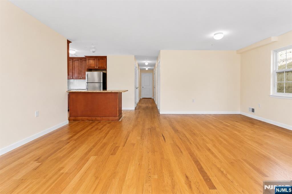 453-455 Washington Street 3 - Photo 3
