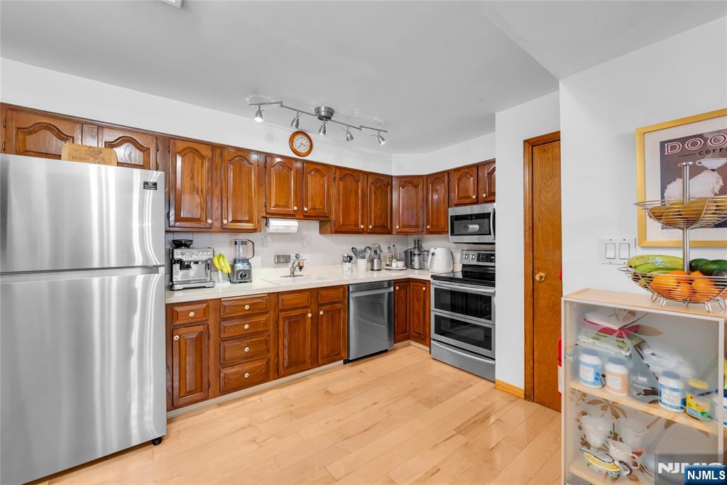 9249 Kennedy Boulevard 105 - Photo 1