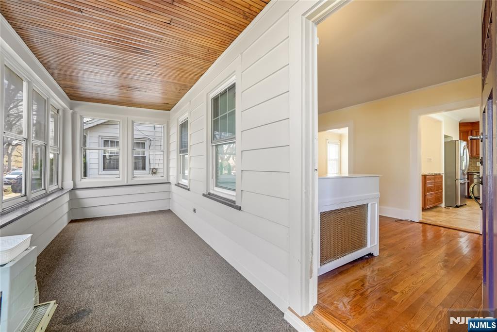 466 Beardsley Avenue - Photo 4