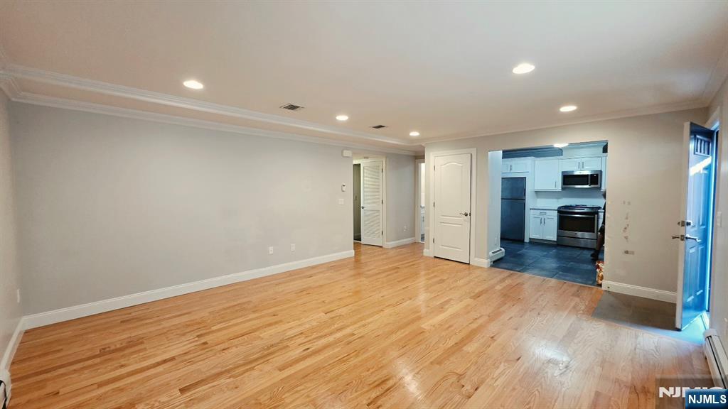 750 E Edgewater Avenue 1st FL - Photo 5