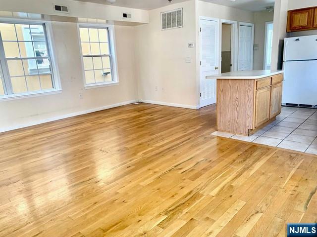 231 Jersey Street 1st &amp; Ground - Photo 4