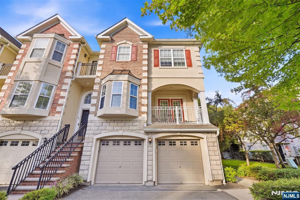 140 Blue Heron Drive - Photo 1