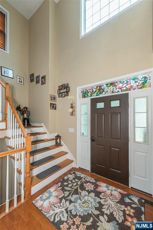 46 Decker Avenue - Photo 3