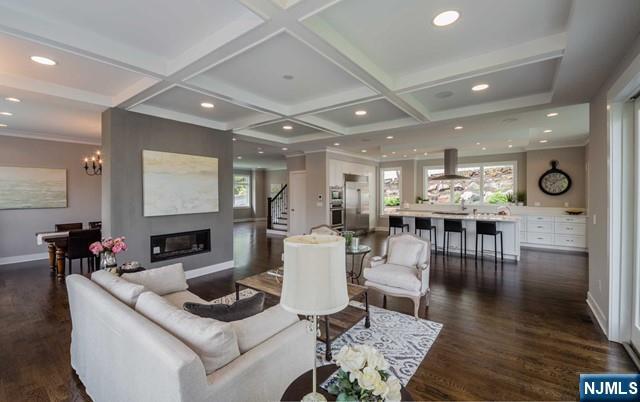 51 Phelps Avenue - Photo 4