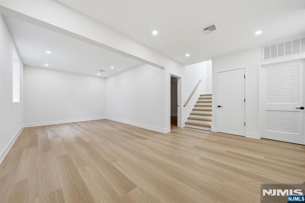 224 Riveredge Road — photo 32