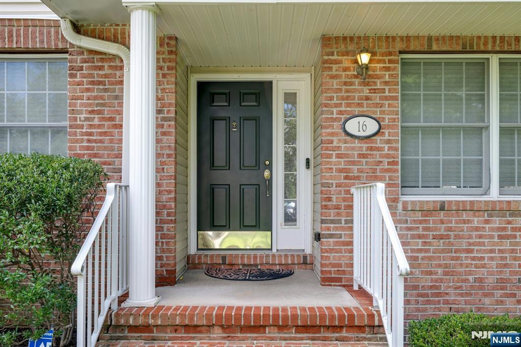 16 McManus Court 10 - Photo 5