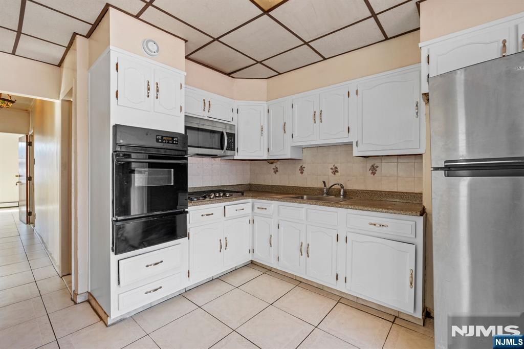 1306 7th Street - Photo 5
