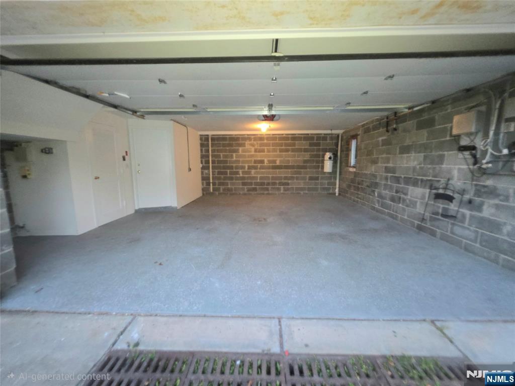 2461 Rossett Street — photo 23