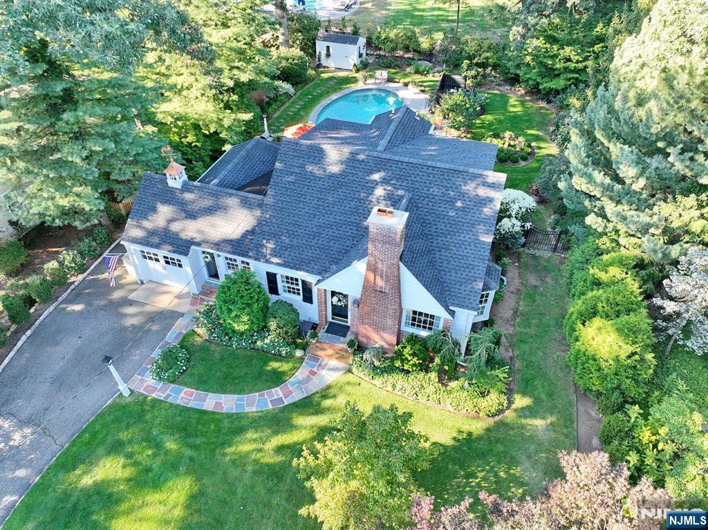Photo 2 of Single family home for sale at 224 Van Houten Ave, Wyckoff, NJ 07481 | MLS# 26033744 | Listing updated on 2026-09-13