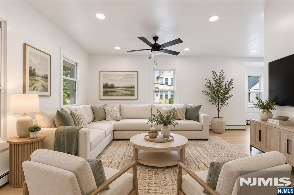 63 Wyckoff Avenue - Photo 2