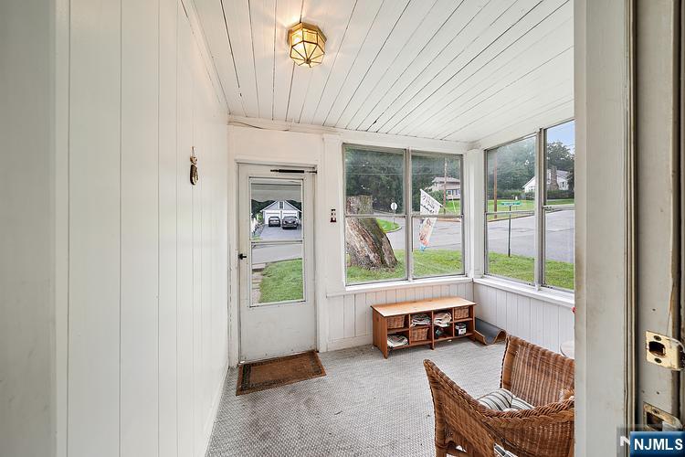62 Vreeland Avenue - Photo 4
